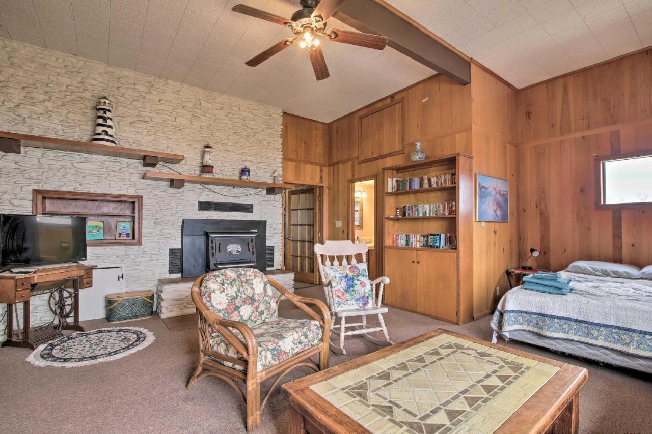 Rustic Lake Buchanan Hideaway With Game Room And Grill Tow Exterior foto