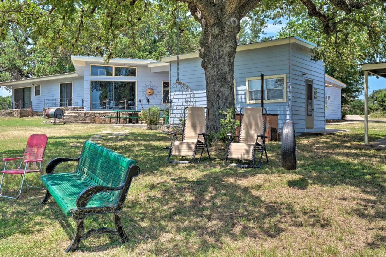 Rustic Lake Buchanan Hideaway With Game Room And Grill Tow Exterior foto